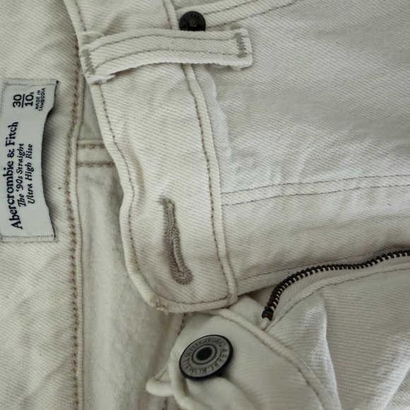 Abercrombie & Fitch Cream Denim Pants - Picture 2 of 3